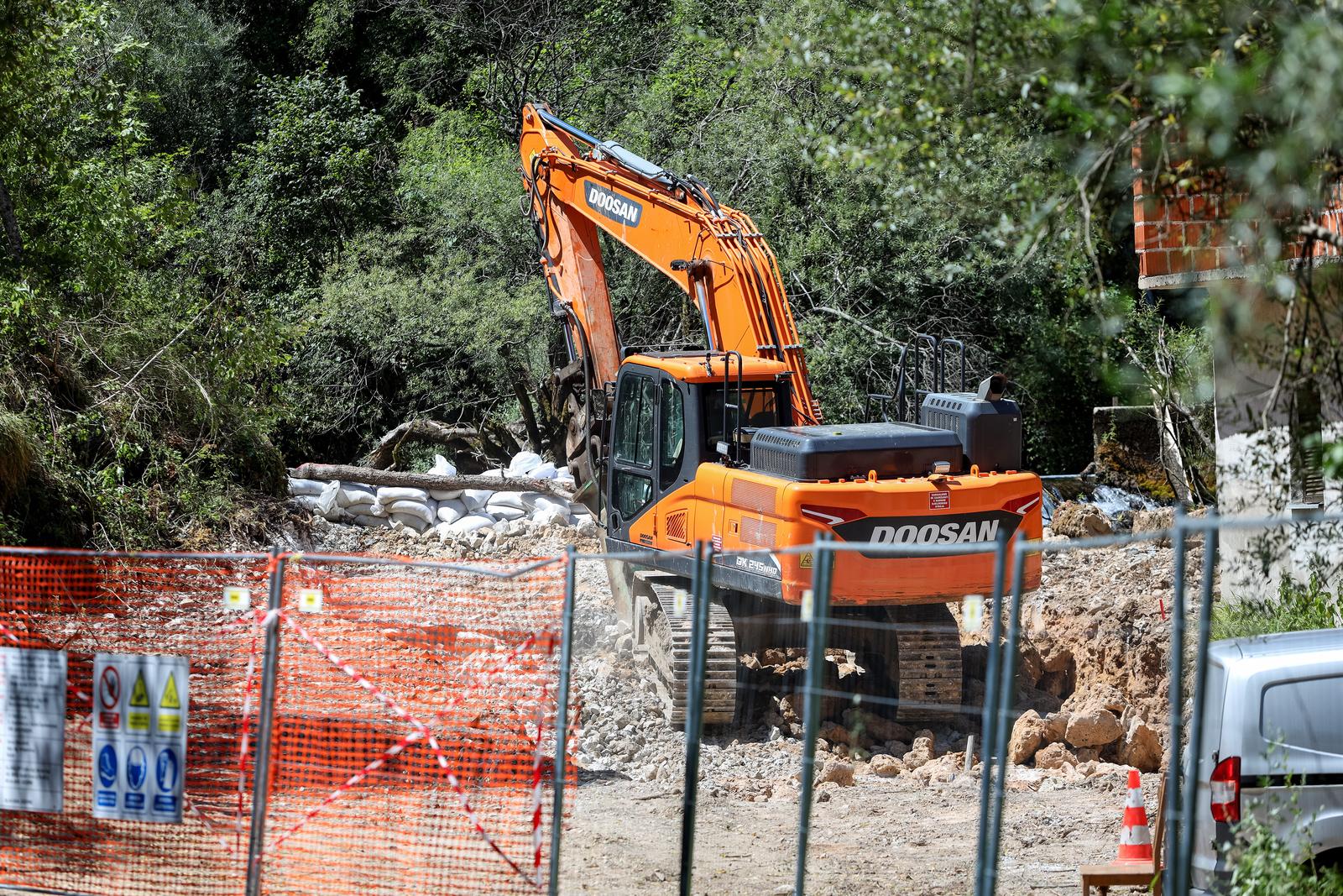 Izgradnja mini hidroelektrane na rijeci Uni Izgradnja mini hidroelektrane na rijeci Uni