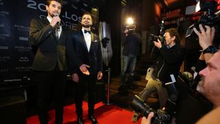 2CELLOS održali promociju novog albuma “Score” u kavani Johann Franck 2CELLOS održali promociju novog albuma “Score” u kavani Johann Franck