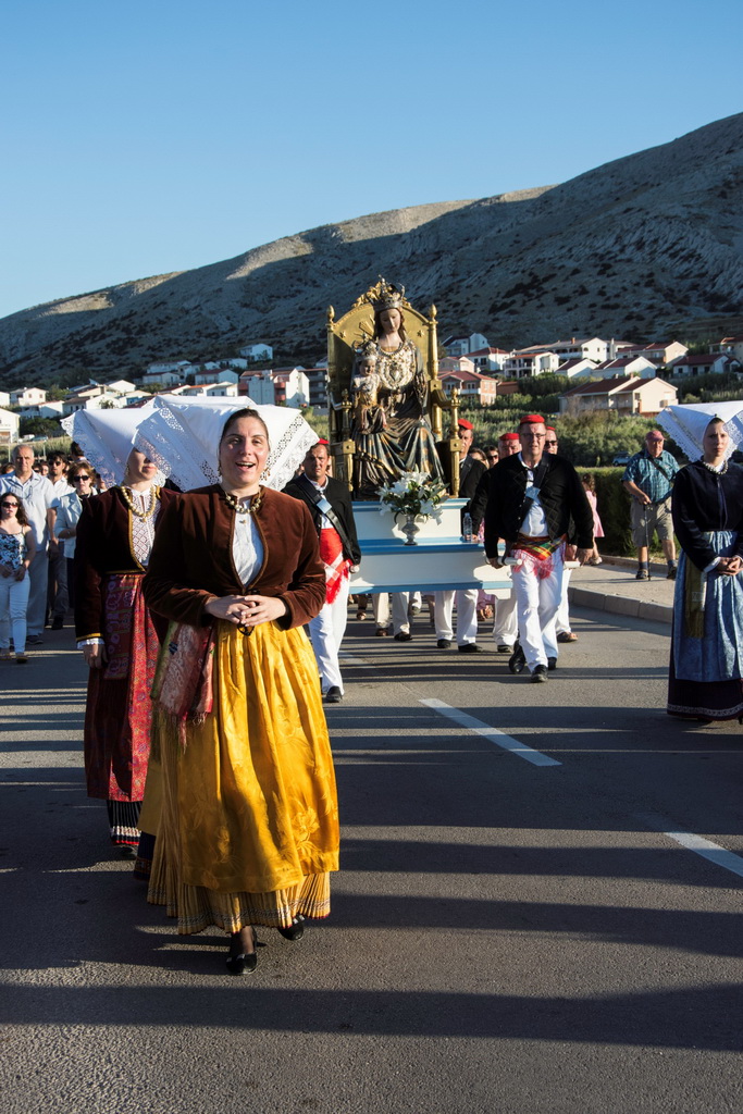Proslava blagdana Velike Gospe u Pagu Proslava blagdana Velike Gospe u Pagu