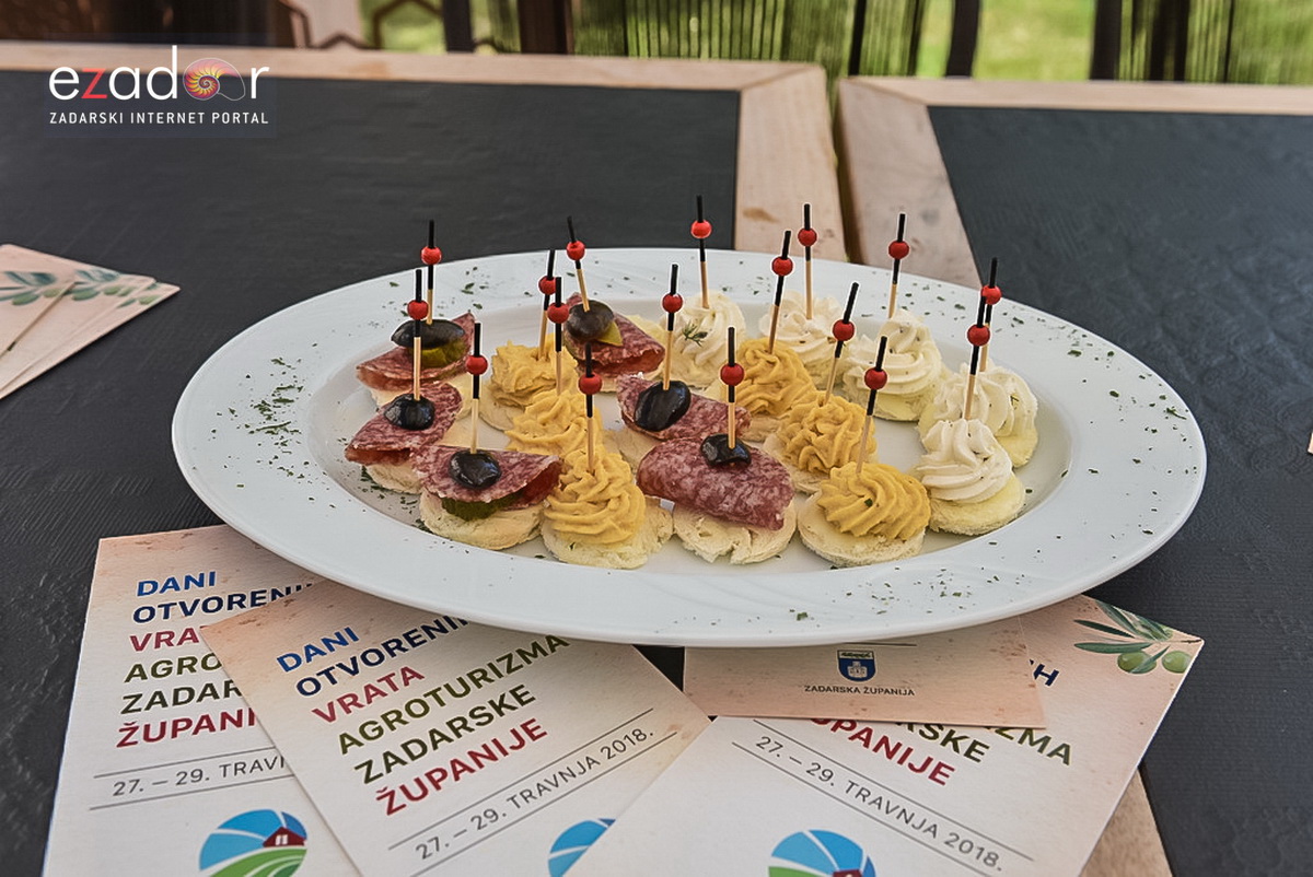 Maškovića han: Započeli Dani otvorenih vrata agroturizma Zadarske županije Maškovića han: Započeli Dani otvorenih vrata agroturizma Zadarske županije