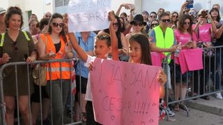 Građani prosvjedom pokušavaju spriječiti ovrhu nad sedmogodišnjim Cesareom Građani prosvjedom pokušavaju spriječiti ovrhu nad sedmogodišnjim Cesareom