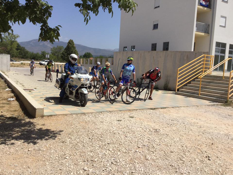 Državni vrh u Kninu pozdravio zadarske motoriste i bicikliste Državni vrh u Kninu pozdravio zadarske motoriste i bicikliste