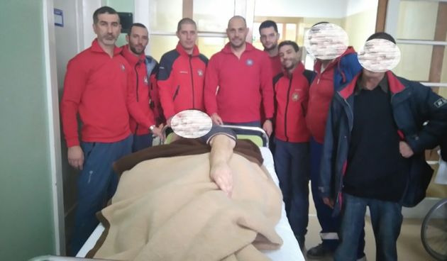 Zadarski HGSS pomogao čovjeku teškom preko 250 kg da dođe u biogradsku bolnicu, Foto: HGSS