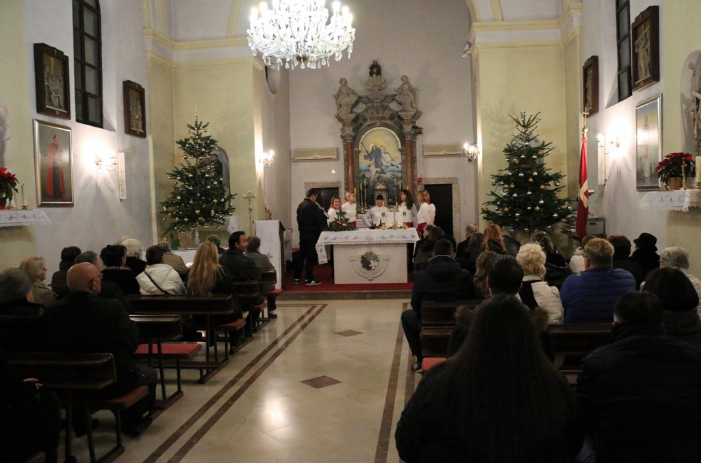 Tradicionalni klapski koncert na Viru