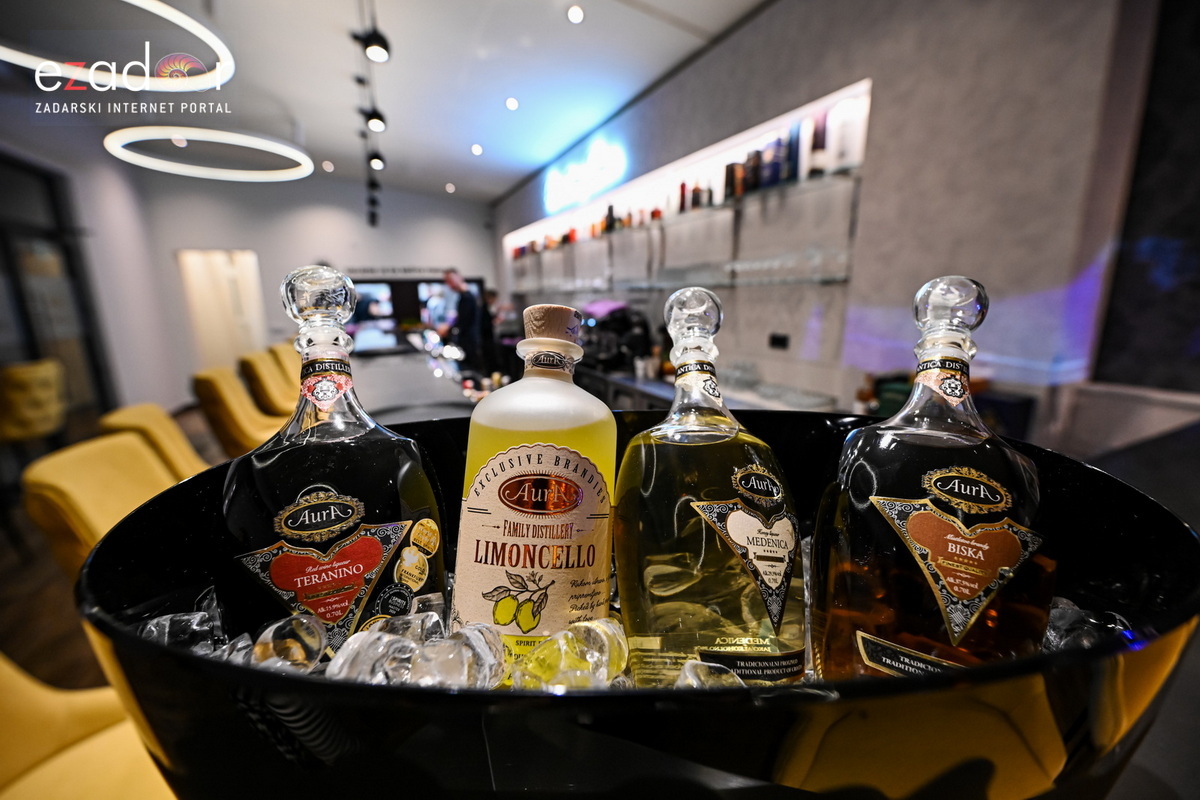 ZYX Bowling Centar Zadar ZYX Bowling Centar Zadar