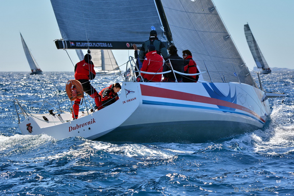 U hvarskom akvatoriju održana XXI. Uskršnja regata U hvarskom akvatoriju održana XXI. Uskršnja regata
