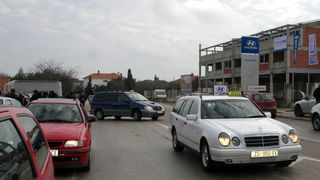 Tužna kolona zadarskih taksista