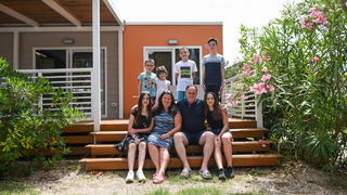 Obitelj Mandić uživa u ljetnim radostima u Zatonu Obitelj Mandić uživa u ljetnim radostima u Zatonu