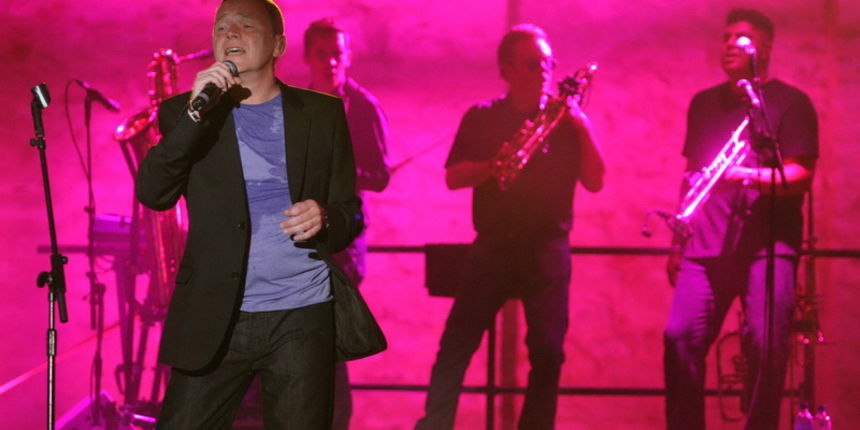 Zadar, 310711.
Britanska reggae grupa UB40 odrzala je koncet pred mnogobrojnom publikom na zadarskom Forumu.
Foto: Vladimir Ivanov / CROPIX