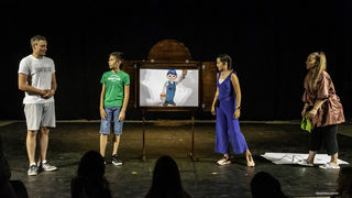 Gesta na Kapetanskom: Premijera predstave Pila naopako