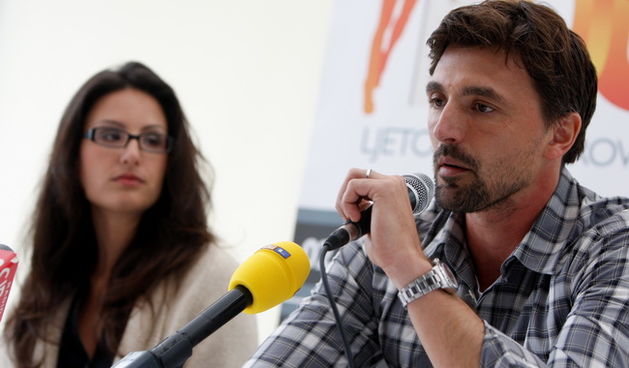 Zagreb, 310510. Restoran Apetit, Jurjevska 65a. U restoranu Apetit odrzana je konferencija za novinare na kojoj je najavljen humanitarni teniski dvoboj svjetskih legendi Gorana Ivanisevica i Johna McEnroea. Mec ce se odrzati 8. srpnja ispred Knezevog dvor