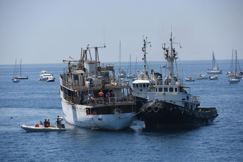 Premantura: Admiralski brod Vis potopljen kako bi postao ronilačka atrakcija. Photo: Duško Marušić/PIXSELL