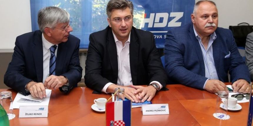 Kandidat za predsjednika HDZ-a Andrej Plenković rekao je u ponedjeljak da je HDZ otvoren za razgovore i partnerstva s strankama Domoljubne koalicije ili izvanj nje