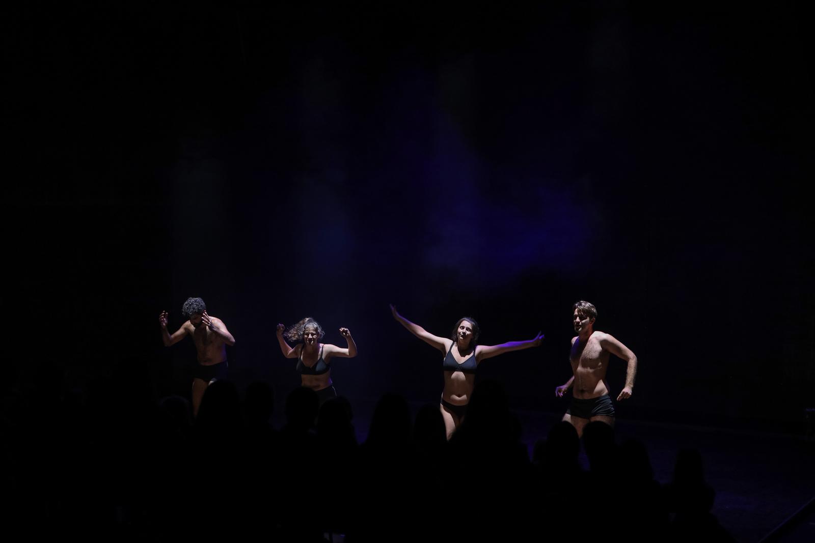 Predstava “(Pret)posljednja panda ili statika” u Kazalištu lutaka Predstava “(Pret)posljednja panda ili statika” u Kazalištu lutaka