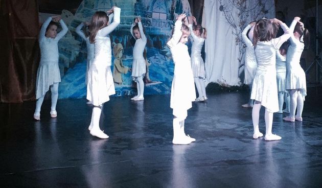 Snježna kraljica oduševila mališane Paga i Novalje