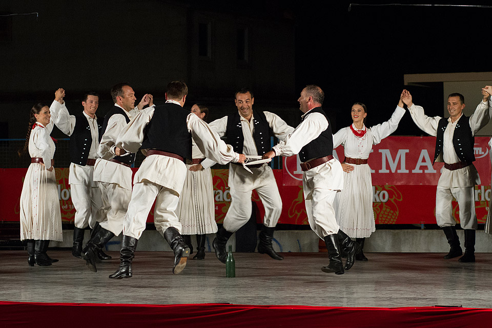 Bibinje: Nastup ansambla Lado, foto: Leo Banić