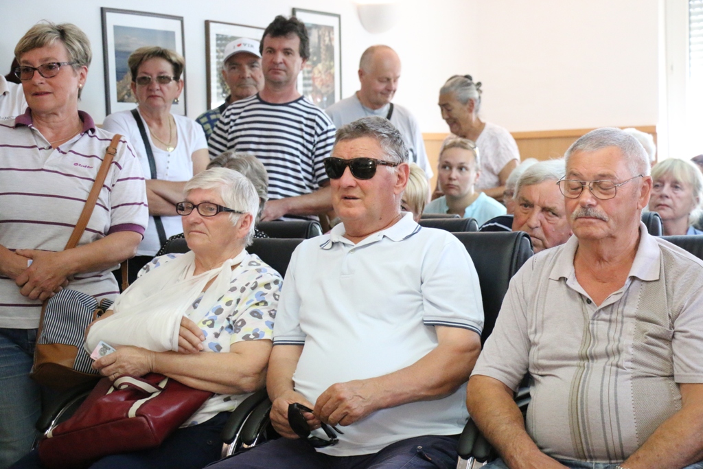 Općina Vir isplatila “Uskrsnice” u vrijednosti od 392.500 kuna Općina Vir isplatila “Uskrsnice” u vrijednosti od 392.500 kuna