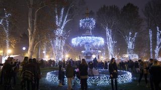 Na Zrinjevcu otvoren Advent u Zagrebu