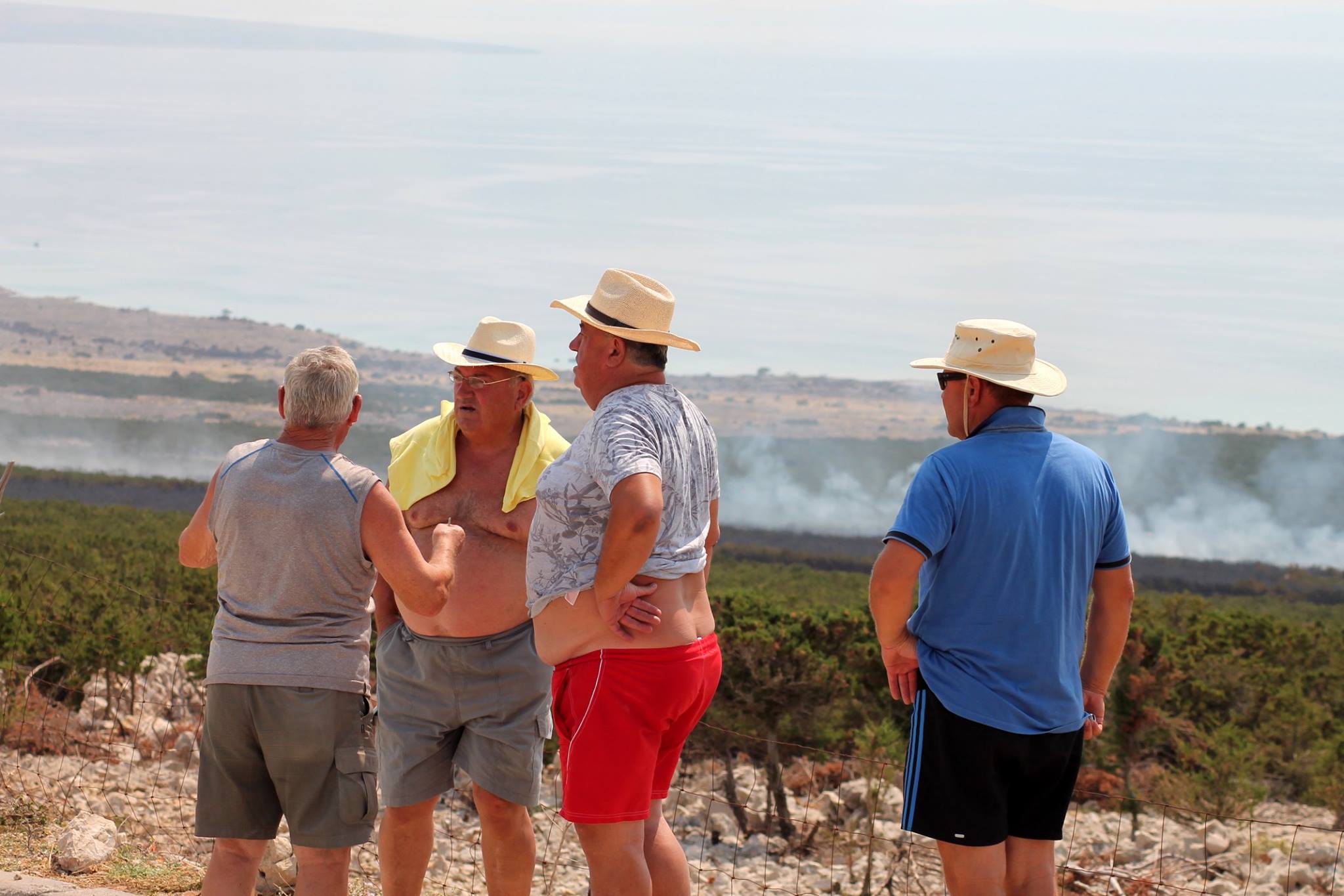 Pod kontrolu stavljen ponovo aktiviran požar kod Košljuna na Pagu