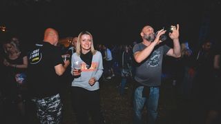 Puntamika: Let 3 i Beštije