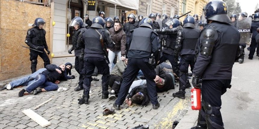 Prosvjed ( foto Cropix) Prosvjed ( foto Cropix)