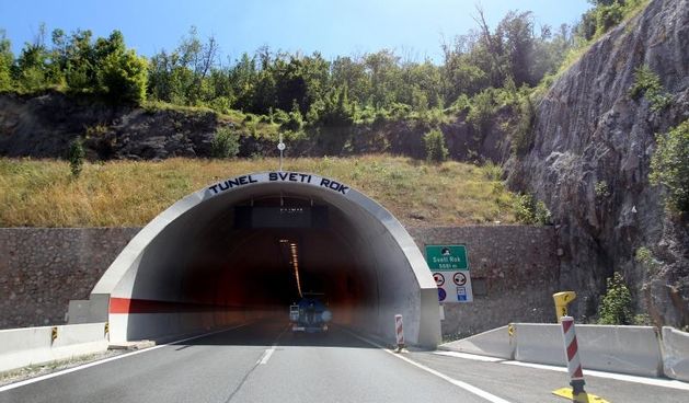 Tunel Sveti Rok