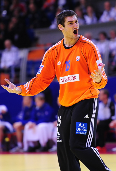 Vrsac, 160112.
Europsko prvenstvo u rukometu u Srbiji.
Prvo kolo, utakmica izmedju Hrvatske i Islanda.
Na slici: Mirko Alilovic.
Foto: Drazen Aleksic / CROPIX Vrsac, 160112.
Europsko prvenstvo u rukometu u Srbiji.
Prvo kolo, utakmica izmedju Hrvatske i Islanda.
Na slici: Mirko Alilovic.
Foto: Drazen Aleksic / CROPIX