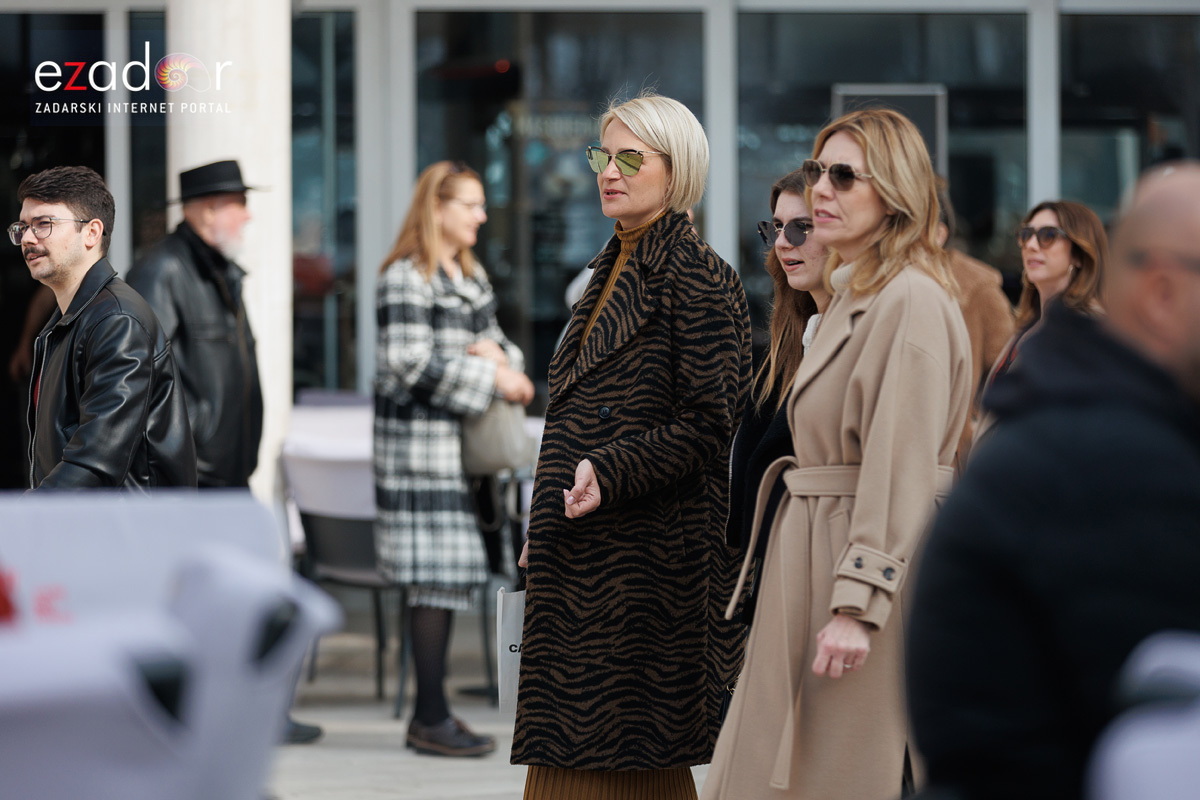 Đir po gradu, subotnja špica 18. veljače 2023. Đir po gradu, subotnja špica 18. veljače 2023.