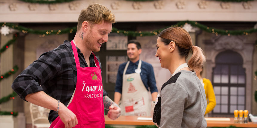 Žanamari i suprug Mario, roza pregača