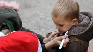 Sveti Nikola darivao mališane na Viru, Krampus bez posla Sveti Nikola darivao mališane na Viru, Krampus bez posla