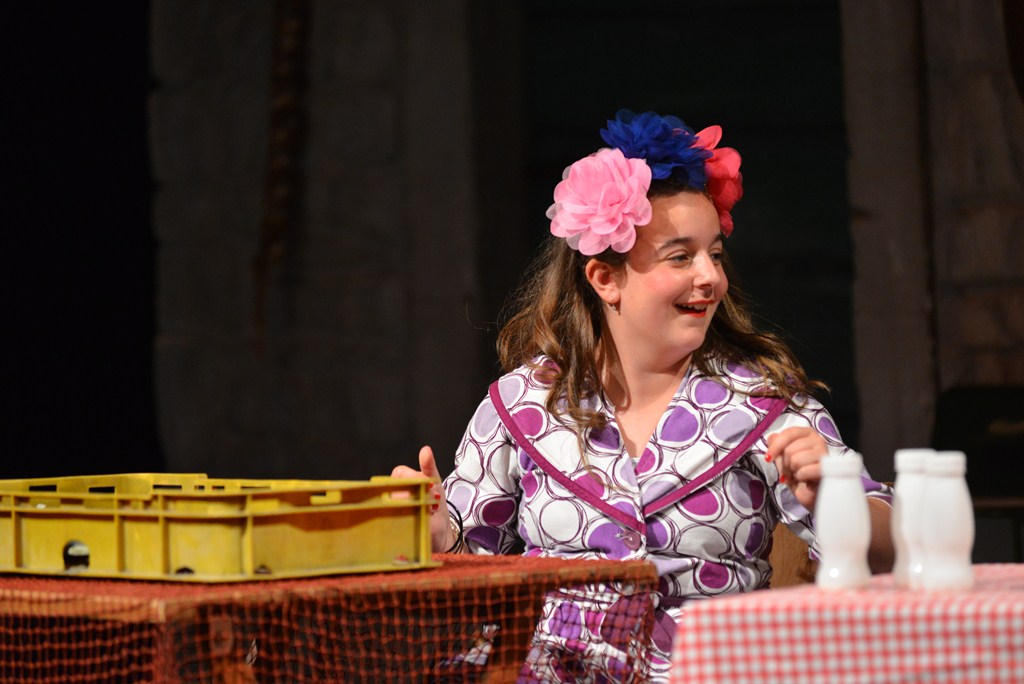 Donatolina u Kazalištu lutaka: “Mareta tamo i nazad”