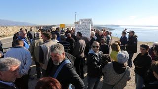 Pag: Prosvjed protiv ilegalnih berača samoniklog bilja, Foto: Filip Brala/PIXSELL