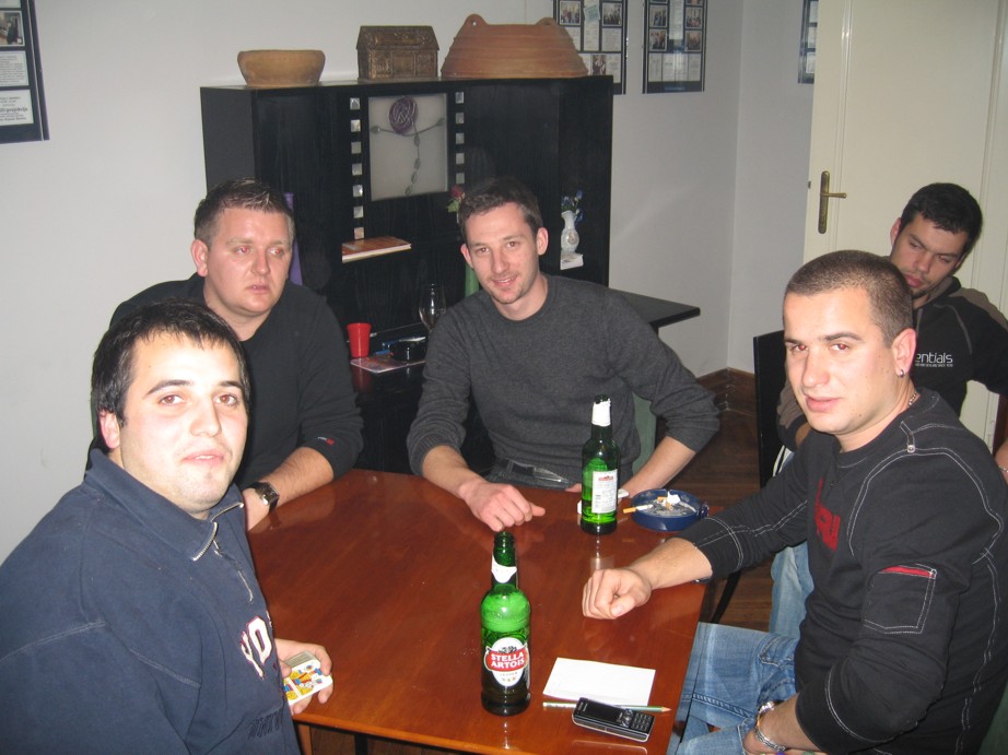 Image 1196551 (auto)