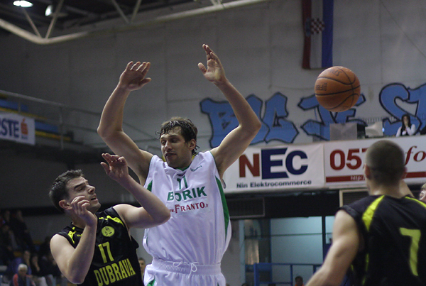 Mate Mrva, KK Borik-Puntamika – KK Dubrava