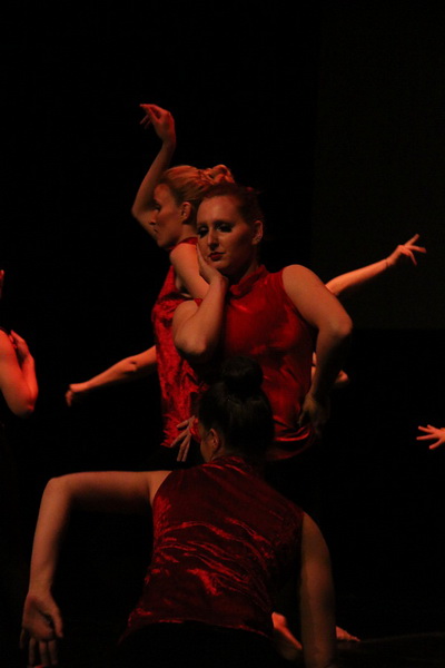 HNK Zadar: 5. Zadarski plesni festival u organizaciji Plesne udruge Gesta okupio je više od 260 plesača HNK Zadar: 5. Zadarski plesni festival u organizaciji Plesne udruge Gesta okupio je više od 260 plesača