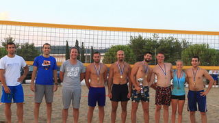 Na plaži Punta u Bibinjama održan 6. Memorijalni turnir u odbojci na pijesku za Tomislav Sikirića – Siku. Foto: Leo Banić Na plaži Punta u Bibinjama održan 6. Memorijalni turnir u odbojci na pijesku za Tomislav Sikirića – Siku. Foto: Leo Banić