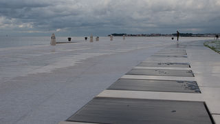 Pozdrav suncu prekriven ledenim pokrivacem 26. studenog 2010, Foto: Leo Banic