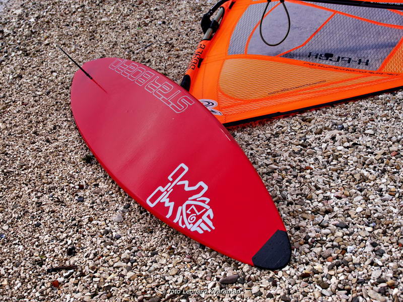 Kiteri i surferi uživali u jakom jugu