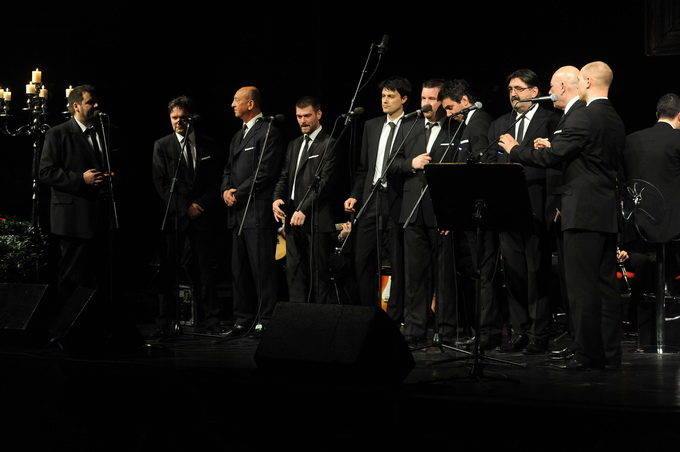 Zadar, 190313.
Gradska glazba Zadar organizirala je u HNK Zadar koncert povodom 20. godisnjice smrti Tomislava Ivcica. Uz Gradsku glazbu i klapu Niko kao domacine, nastupili su Mladen Grdovic, Zorica Kondza, Marina Tomasevic, Davor Pekota, Zoran Jelenkovi Zadar, 190313.
Gradska glazba Zadar organizirala je u HNK Zadar koncert povodom 20. godisnjice smrti Tomislava Ivcica. Uz Gradsku glazbu i klapu Niko kao domacine, nastupili su Mladen Grdovic, Zorica Kondza, Marina Tomasevic, Davor Pekota, Zoran Jelenkovi