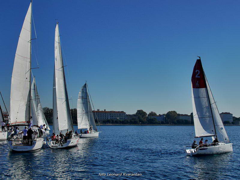 “Zadarska koka”: Regata za sve generacije snimljena iz “koke” “Zadarska koka”: Regata za sve generacije snimljena iz “koke”