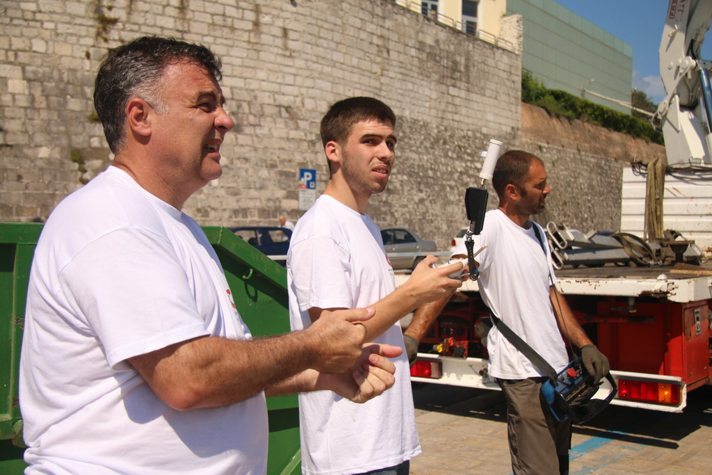 Ekološka akcija “Daj ruku za Jazine” Ekološka akcija “Daj ruku za Jazine”