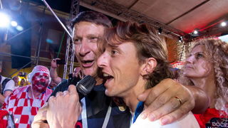 Veličanstven doček četvorice zadarskih Vatrenih od Gradskog mosta do Foruma