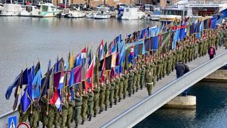 Svecanim postrojavanjem i mimohodom kroz grad postrojbi sudionica obiljezena je 22. obljetnica vojno-redarstvene akcije Maslenica. Photo: Dino Stanin/PIXSELL Svecanim postrojavanjem i mimohodom kroz grad postrojbi sudionica obiljezena je 22. obljetnica vojno-redarstvene akcije Maslenica. Photo: Dino Stanin/PIXSELL