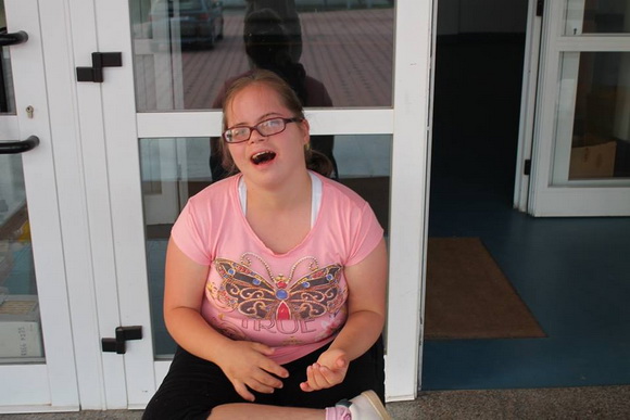 Benkovac: građanska akcija “Kad se male ruke slože – za veseliji grad” Benkovac: građanska akcija “Kad se male ruke slože – za veseliji grad”