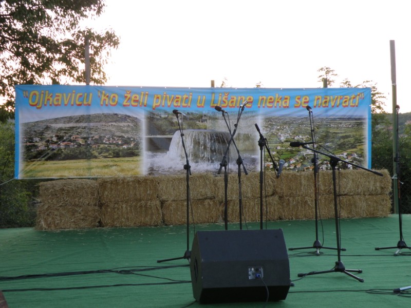 Lišane Ostrovičke: 1. Večer ojkanja “Od Sinja do Nina i Brinja”, Foto: Marko Mane Ledenko