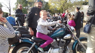 “Beštije” posjetile OŠ Šimuna Kožičića Benje “Beštije” posjetile OŠ Šimuna Kožičića Benje