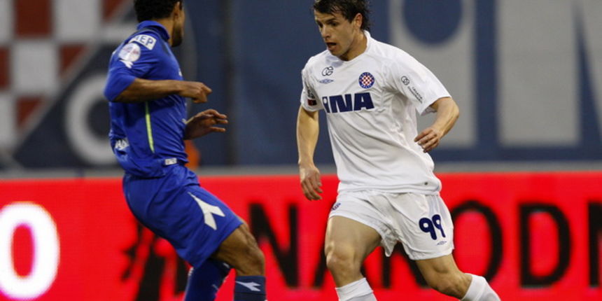 Zagreb, 240310.
Stadion Maksimir.
Prva polufinalna nogometna utakmica Hrvatskog kupa izmedju Dinama i Hajduka.
Na slici: Anas Sharbini i Etto.
Foto: Ronald Gorsic / CROPIX Zagreb, 240310.
Stadion Maksimir.
Prva polufinalna nogometna utakmica Hrvatskog kupa izmedju Dinama i Hajduka.
Na slici: Anas Sharbini i Etto.
Foto: Ronald Gorsic / CROPIX