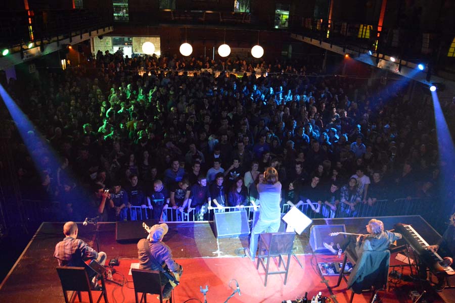 Goran Bare & Majke @ Arsenal Zadar, foto: I. Perincic Goran Bare & Majke @ Arsenal Zadar, foto: I. Perincic