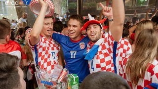 Navijačko ludilo u Zadru za vrijeme i nakon finala Svjetskog prvenstva Navijačko ludilo u Zadru za vrijeme i nakon finala Svjetskog prvenstva