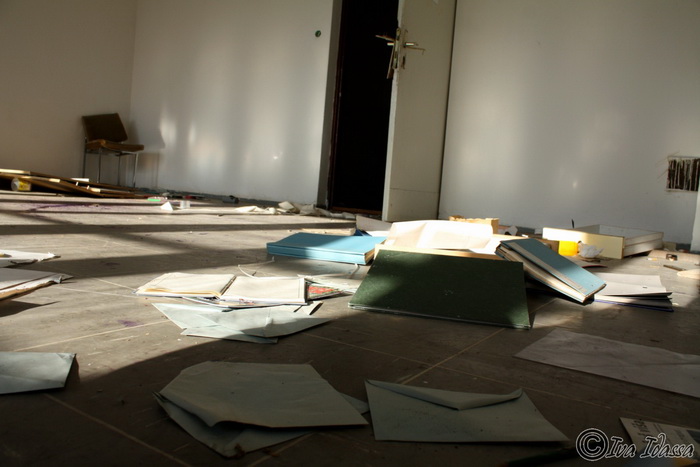 Devastirana bivša vojna baza Šepurine, Foto: Iva Idassa Devastirana bivša vojna baza Šepurine, Foto: Iva Idassa